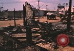 Standbild verbrannte Fläche Song Mao Vietnam, 1962, aus Sekunde 62 historischem Filmmaterial Videoclip 65675075387