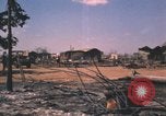 Standbild verbrannte Fläche Song Mao Vietnam, 1962, aus Sekunde 5 historischem Filmmaterial Videoclip 65675075388