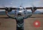 Standbild der US Air Force Offiziere Da Nang Vietnam, 1962, aus Sekunde 6 historischem Filmmaterial Videoclip 65675075394
