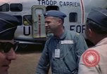 Standbild der US Air Force Offiziere Da Nang Vietnam, 1962, aus Sekunde 15 historischem Filmmaterial Videoclip 65675075394