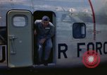Standbild der US Air Force Offiziere Da Nang Vietnam, 1962, aus Sekunde 19 historischem Filmmaterial Videoclip 65675075394