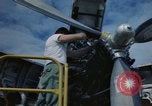 Standbild USA airmen Da Nang Vietnam, 1962, aus Sekunde 4 historischem Filmmaterial Videoclip 65675075395