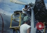 Standbild USA airmen Da Nang Vietnam, 1962, aus Sekunde 14 historischem Filmmaterial Videoclip 65675075395