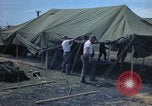 Standbild USA airmen Da Nang Vietnam, 1962, aus Sekunde 50 historischem Filmmaterial Videoclip 65675075395
