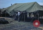 Standbild USA airmen Da Nang Vietnam, 1962, aus Sekunde 53 historischem Filmmaterial Videoclip 65675075395