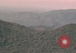 Image F-100D Super de chasseurs à réaction Sabre Vietnam, 1967, de la seconde 12 séquences d'archives historiques vidéo 65675075396