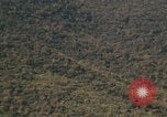 Image F-100D Super de chasseurs à réaction Sabre Vietnam, 1967, de la seconde 18 séquences d'archives historiques vidéo 65675075396
