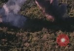 Image F-100D Super de chasseurs à réaction Sabre Vietnam, 1967, de la seconde 35 séquences d'archives historiques vidéo 65675075396