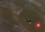 Immagine di F-100D Super Sabre jet fighters Il Vietnam, 1967, secondo 27 filmato di repertorio 65675075398