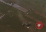 Immagine di F-100D Super Sabre jet fighters Il Vietnam, 1967, secondo 28 filmato di repertorio 65675075398