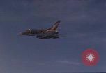 Image F-100D Super de chasseurs à réaction Sabre Vietnam, 1967, de la seconde 8 séquences d'archives historiques vidéo 65675075405