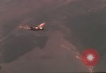 Image F-100D Super de chasseurs à réaction Sabre Vietnam, 1967, de la seconde 51 séquences d'archives historiques vidéo 65675075405