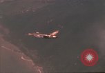 Image F-100D Super de chasseurs à réaction Sabre Vietnam, 1967, de la seconde 56 séquences d'archives historiques vidéo 65675075405
