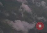 Image bombe éclate Vietnam, 1967, de la seconde 56 séquences d'archives historiques vidéo 65675075407