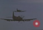 Image A-1H Skyraider aéronefs Vietnam, 1967, de la seconde 54 séquences d'archives historiques vidéo 65675075414