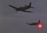 Image A-1H Skyraider aéronefs Vietnam, 1967, de la seconde 9 séquences d'archives historiques vidéo 65675075415