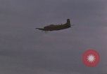 Image A-1H Skyraider aéronefs Vietnam, 1967, de la seconde 18 séquences d'archives historiques vidéo 65675075415
