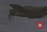 Image Force aérienne vietnamien 524e Escadron de chasse Skyraider sur une mission Vietnam, 1967, de la seconde 52 séquences d'archives historiques vidéo 65675075416