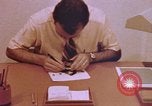 Image dactylotechnicien United States USA, 1969, de la seconde 56 séquences d'archives historiques vidéo 65675075439