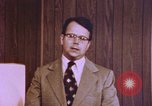 Image pistolet comme preuves matérielles United States USA, 1969, de la seconde 23 séquences d'archives historiques vidéo 65675075440