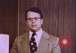 Image pistolet comme preuves matérielles United States USA, 1969, de la seconde 25 séquences d'archives historiques vidéo 65675075440