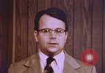 Image pistolet comme preuves matérielles United States USA, 1969, de la seconde 34 séquences d'archives historiques vidéo 65675075440