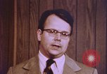 Image pistolet comme preuves matérielles United States USA, 1969, de la seconde 37 séquences d'archives historiques vidéo 65675075440