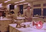 Image pistolet comme preuves matérielles United States USA, 1969, de la seconde 54 séquences d'archives historiques vidéo 65675075440