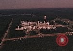 Image les agents d'application de la loi fédérale Quantico Virginia USA, 1972, de la seconde 9 séquences d'archives historiques vidéo 65675075444