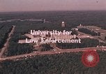 Image les agents d'application de la loi fédérale Quantico Virginia USA, 1972, de la seconde 12 séquences d'archives historiques vidéo 65675075444