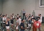 Image les agents d'application de la loi Quantico Virginia USA, 1972, de la seconde 10 séquences d'archives historiques vidéo 65675075452
