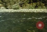 Image Site de découverte de l'or dans la région de American River à Coloma California United States USA, 1966, de la seconde 10 séquences d'archives historiques vidéo 65675075462