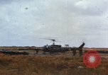 Standbild United States Soldaten Vietnam, 1968, aus Sekunde 10 historischem Filmmaterial Videoclip 65675075467