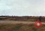 Standbild United States Soldaten Vietnam, 1968, aus Sekunde 37 historischem Filmmaterial Videoclip 65675075467