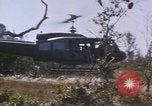 Standbild USA Soldaten Vietnam, 1968, aus Sekunde 8 historischem Filmmaterial Videoclip 65675075468