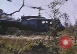 Standbild USA Soldaten Vietnam, 1968, aus Sekunde 9 historischem Filmmaterial Videoclip 65675075468