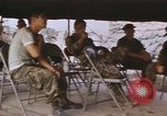 Standbild USA Soldaten Vietnam, 1968, aus Sekunde 23 historischem Filmmaterial Videoclip 65675075468