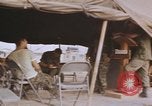 Standbild USA Soldaten Vietnam, 1968, aus Sekunde 39 historischem Filmmaterial Videoclip 65675075468