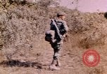 Standbild USA Soldaten Vietnam, 1968, aus Sekunde 15 historischem Filmmaterial Videoclip 65675075469