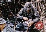 Standbild USA Soldaten Vietnam, 1968, aus Sekunde 34 historischem Filmmaterial Videoclip 65675075469