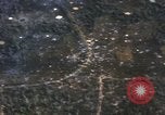 Standbild UH-1B Iroquois Hubschrauber Vietnam, 1968, aus Sekunde 40 historischem Filmmaterial Videoclip 65675075470