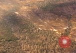 Standbild UH-1B Iroquois Hubschrauber Vietnam, 1968, aus Sekunde 44 historischem Filmmaterial Videoclip 65675075470