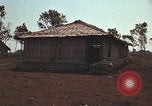 Immagine di Soldati montagnard Bu Gia Vietnam, 1963, secondo 37 filmato di repertorio 65675075482
