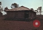 Immagine di Soldati montagnard Bu Gia Vietnam, 1963, secondo 38 filmato di repertorio 65675075482