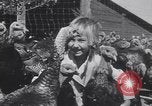 Standbild gobbler Puten Colorado Springs Colorado USA, 1930, aus Sekunde 53 historischem Filmmaterial Videoclip 65675075494