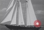 Standbild Racing schoner Gertrude L Thebaud Gloucester Massachusetts USA, 1930, aus Sekunde 38 historischem Filmmaterial Videoclip 65675075495