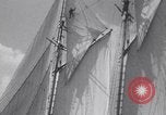 Standbild Racing schoner Gertrude L Thebaud Gloucester Massachusetts USA, 1930, aus Sekunde 47 historischem Filmmaterial Videoclip 65675075495