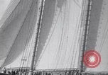 Standbild Racing schoner Gertrude L Thebaud Gloucester Massachusetts USA, 1930, aus Sekunde 50 historischem Filmmaterial Videoclip 65675075495