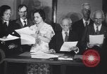 Standbild alte Männer und Frauen New York United States USA, 1930, aus Sekunde 13 historischem Filmmaterial Videoclip 65675075496