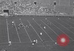 Immagine di Partita di calcio New Haven Connecticut USA, 1930, secondo 17 filmato di repertorio 65675075497